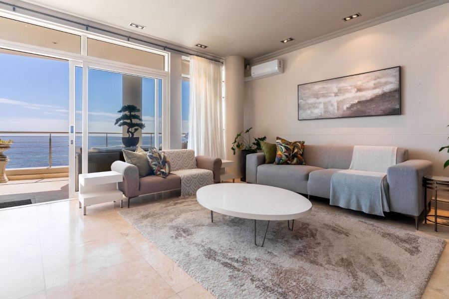 2 Bedroom Property for Sale in Mouille Point Western Cape